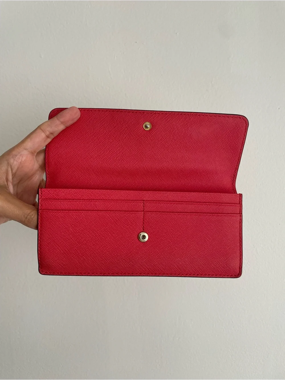 Michael Kors Jet Set Travel Saffiano Leather Continental Wallet – Bright Red